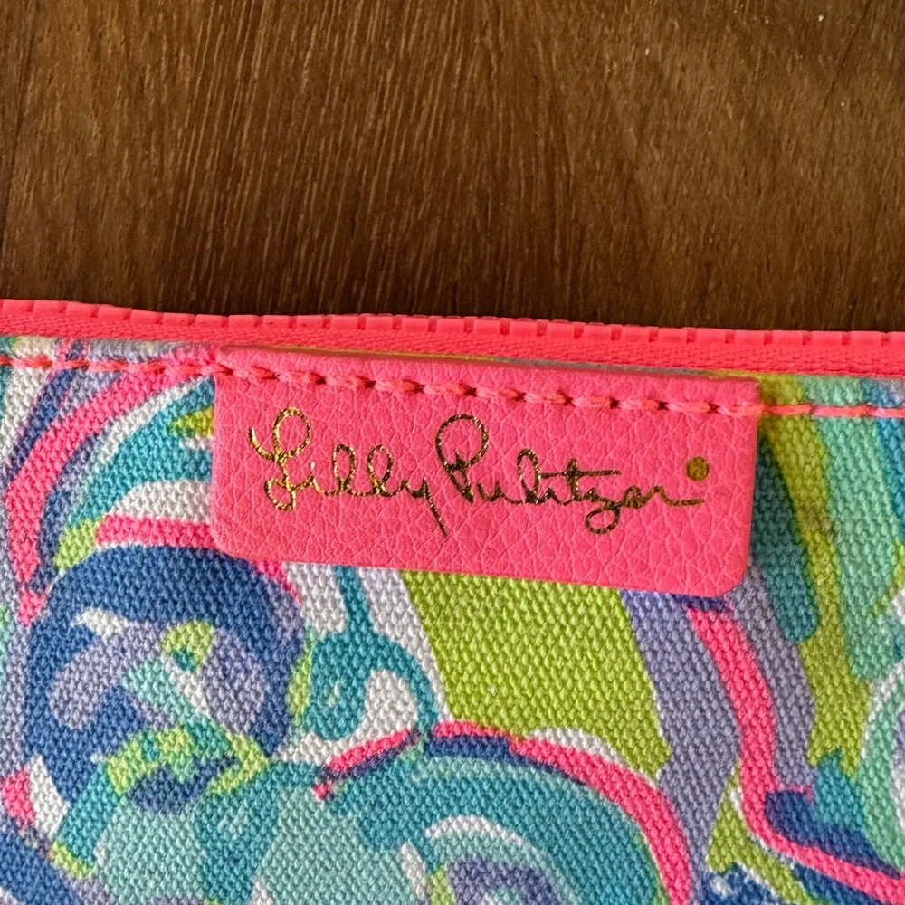 Lilly Pulitzer Make A Splash Waterproof Zip Up Beach Pouch Cosmetic Case
